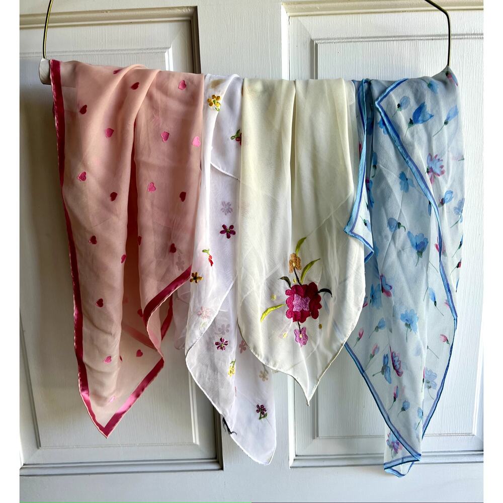 Set of 4 square floral pastel y2k neck scarves